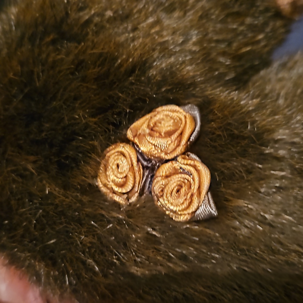 Boyds Bears Aunt Bessie Skidoo Bear - Picture 3 of 10